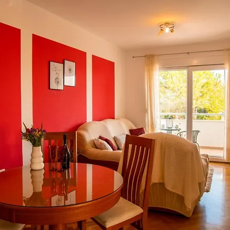 Vito Apartmán